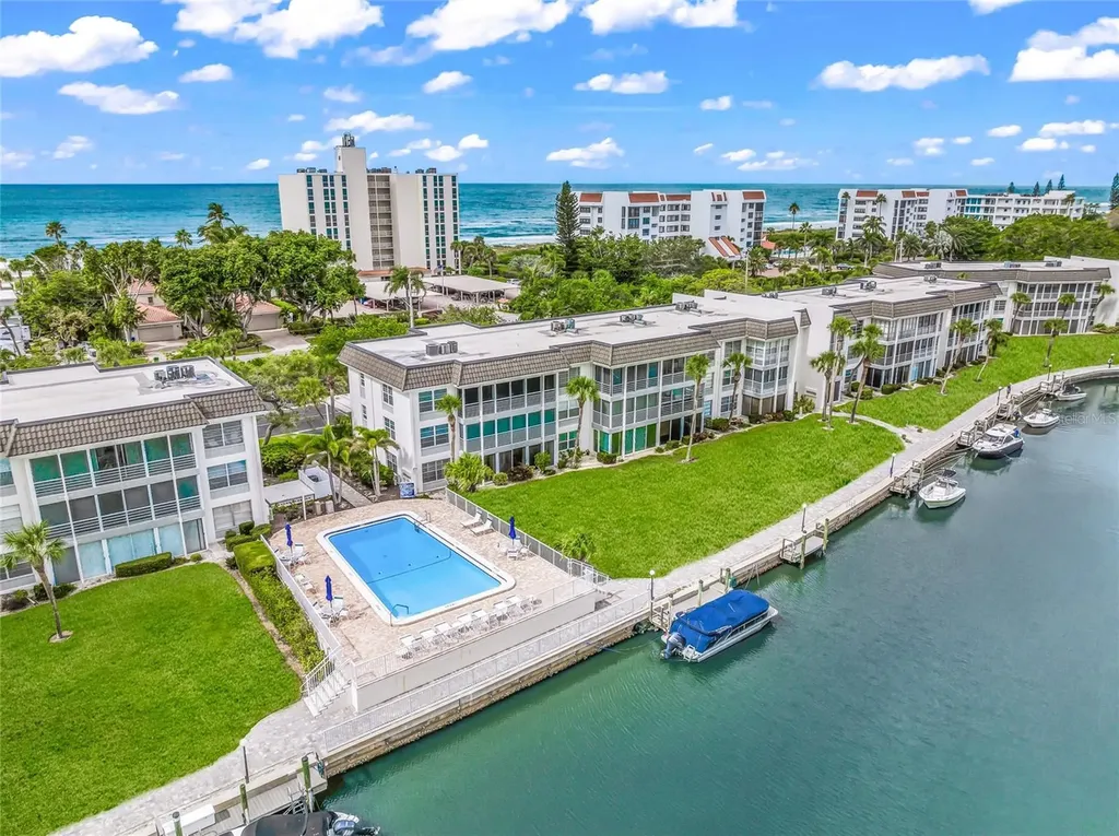 4380 Exeter Drive Longboat Key FL 34228