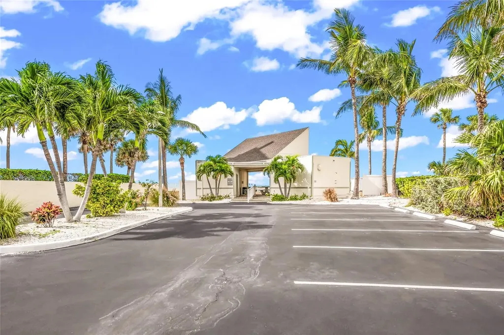 4380 Exeter Drive Longboat Key FL 34228