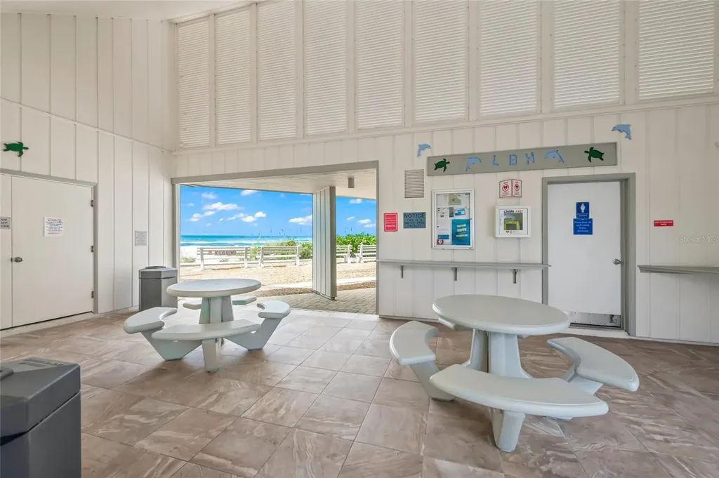 4380 Exeter Drive Longboat Key FL 34228