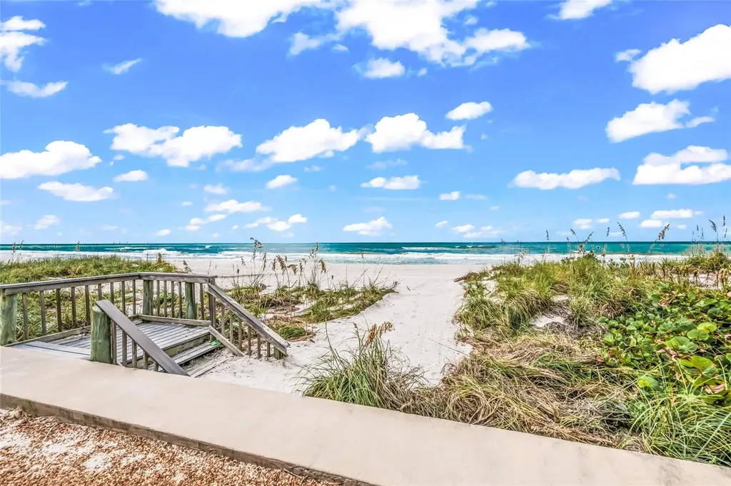 4380 Exeter Drive Longboat Key FL 34228