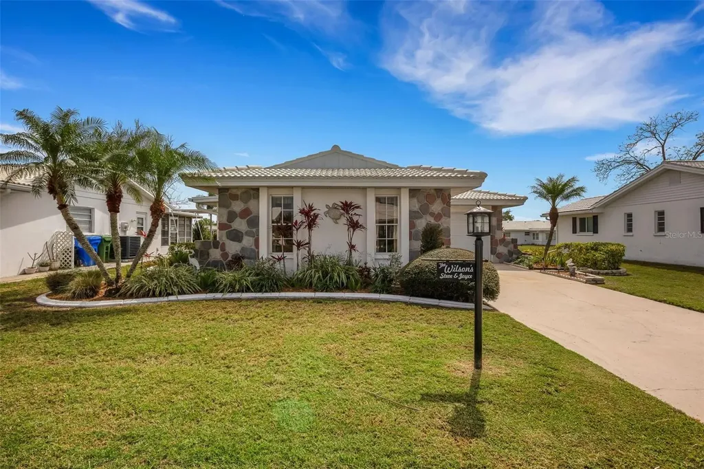 4208 Oak Lane Bradenton FL 34208