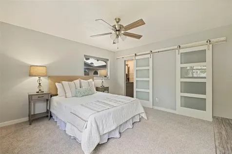 5611 Denver Street NE St Petersburg FL 33703