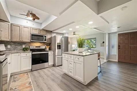 5611 Denver Street NE St Petersburg FL 33703