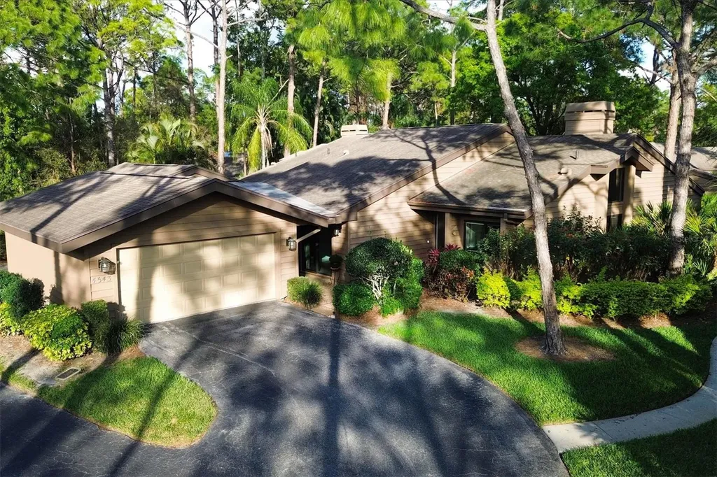 4543 Chandlers Forde Sarasota FL 34235