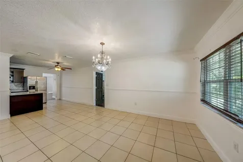 2702 W Bird Street Tampa FL 33614