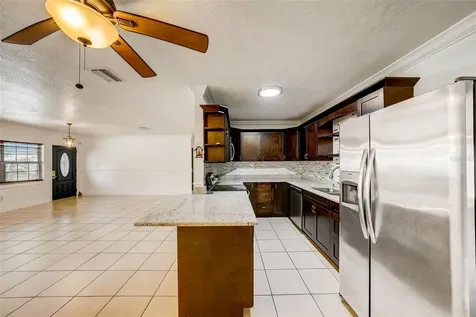 2702 W Bird Street Tampa FL 33614