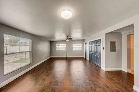 2702 W Bird Street Tampa FL 33614