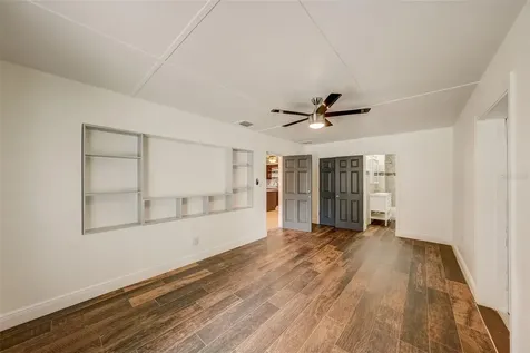 2702 W Bird Street Tampa FL 33614