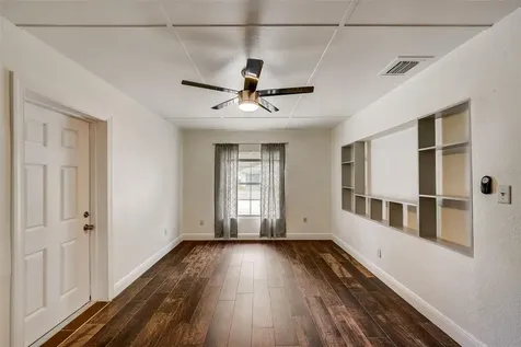 2702 W Bird Street Tampa FL 33614