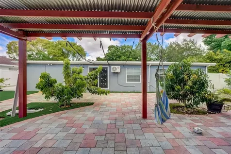 2702 W Bird Street Tampa FL 33614