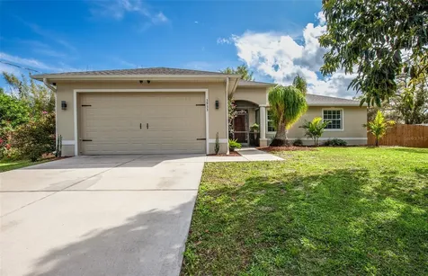 3933 New London Street North Port FL 34288