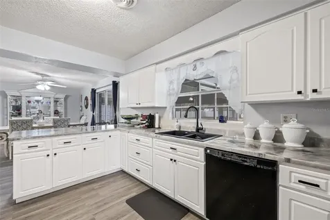 1124 NE 46th Court Ocala FL 34470