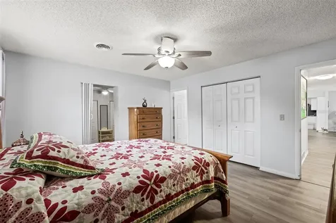 1124 NE 46th Court Ocala FL 34470