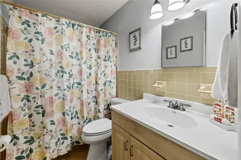 1124 NE 46th Court Ocala FL 34470