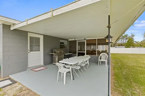 1124 NE 46th Court Ocala FL 34470