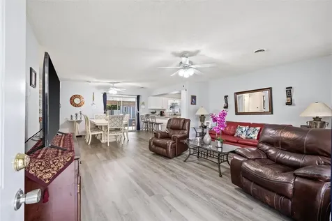 1124 NE 46th Court Ocala FL 34470