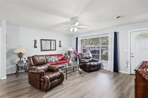 1124 NE 46th Court Ocala FL 34470