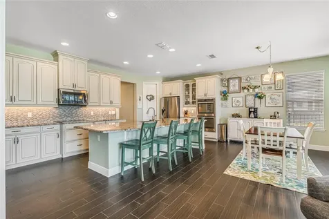 5615 Mangrove Cove Avenue Winter Garden FL 34787