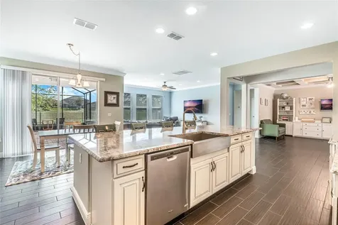 5615 Mangrove Cove Avenue Winter Garden FL 34787
