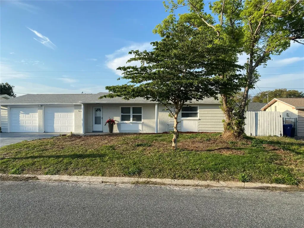 3741 Luma Drive Holiday FL 34691