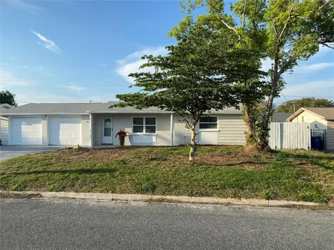 3741 Luma Drive Holiday FL 34691
