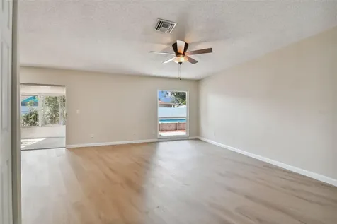 524 Sandy Creek Drive Brandon FL 33511