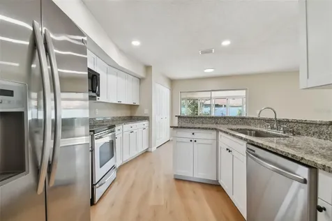 524 Sandy Creek Drive Brandon FL 33511