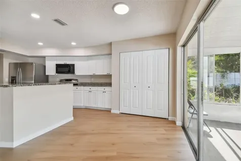 524 Sandy Creek Drive Brandon FL 33511