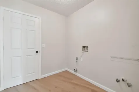524 Sandy Creek Drive Brandon FL 33511