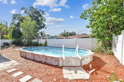 524 Sandy Creek Drive Brandon FL 33511