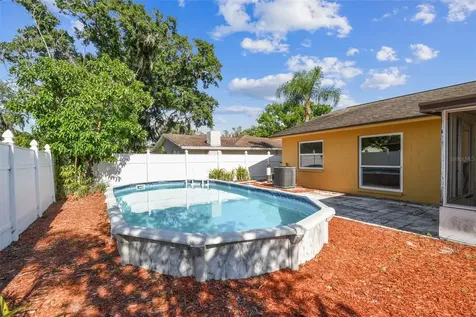 524 Sandy Creek Drive Brandon FL 33511