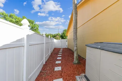 524 Sandy Creek Drive Brandon FL 33511