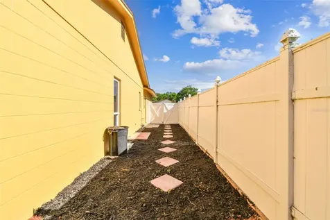 524 Sandy Creek Drive Brandon FL 33511