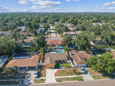 524 Sandy Creek Drive Brandon FL 33511