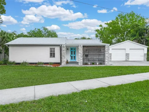 2202 Thonotosassa Road Plant City FL 33563