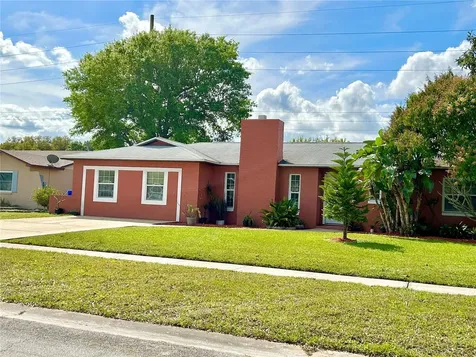 2408 Oakwood Court Kissimmee FL 34744