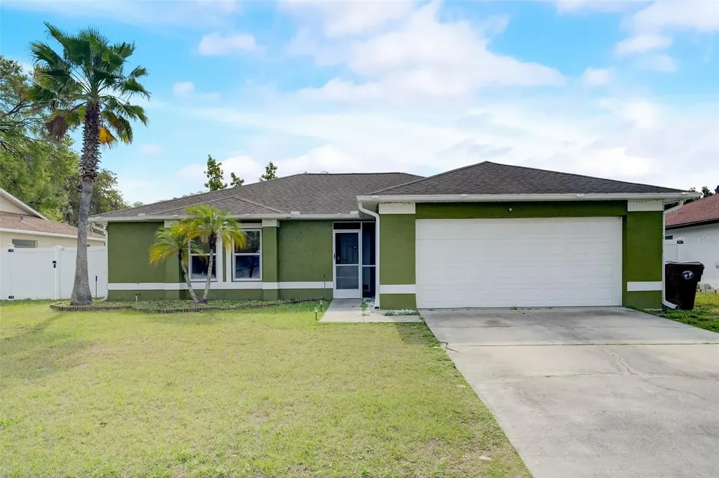 2941 Theresa Drive Kissimmee FL 34744