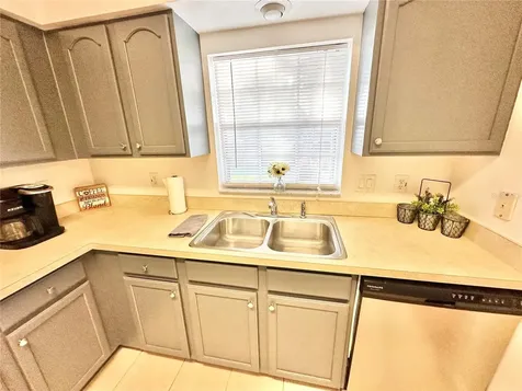 4504 Caicos Drive Tavares FL 32778