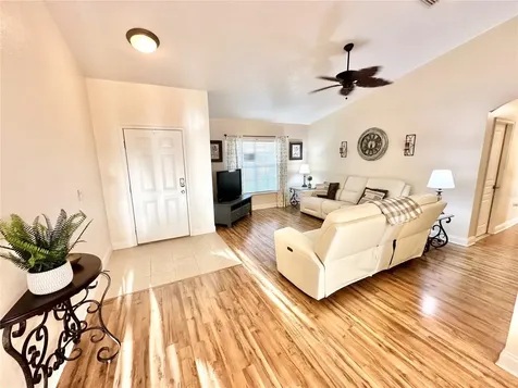 4504 Caicos Drive Tavares FL 32778