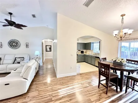 4504 Caicos Drive Tavares FL 32778