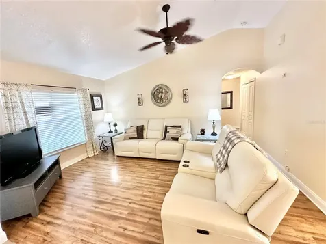 4504 Caicos Drive Tavares FL 32778