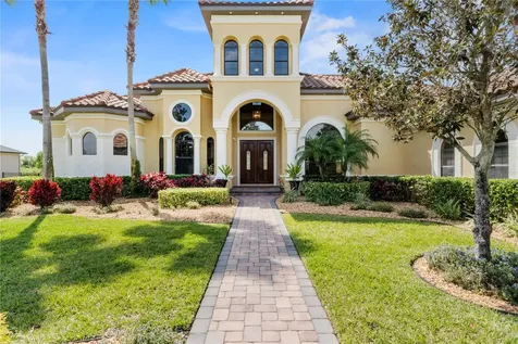 407 Hawk Talon Drive Lithia FL 33547