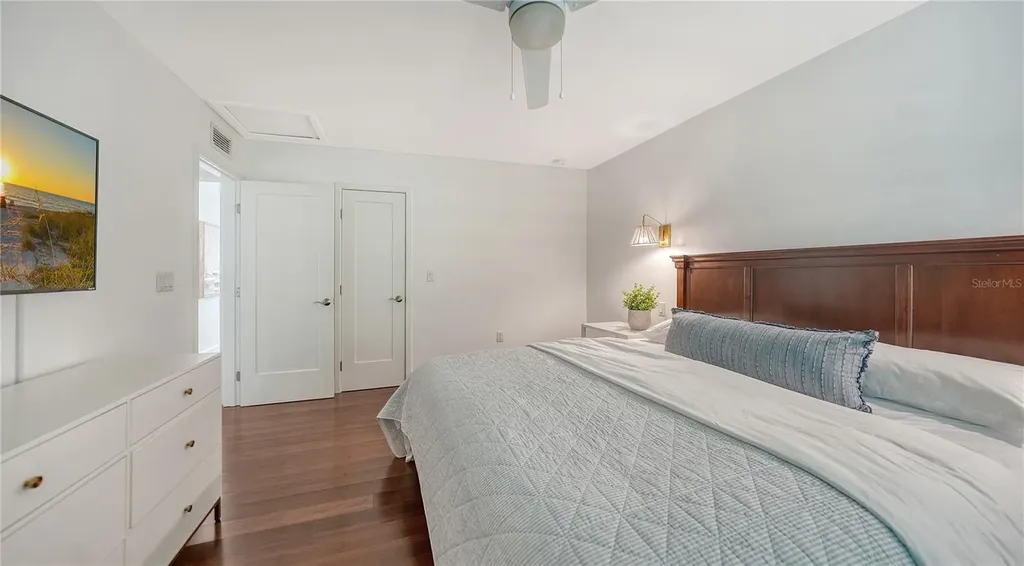 425 Mckinley Drive Sarasota FL 34236