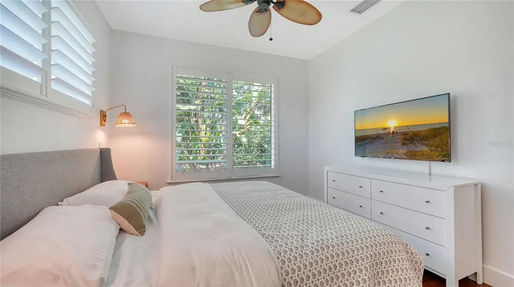 425 Mckinley Drive Sarasota FL 34236
