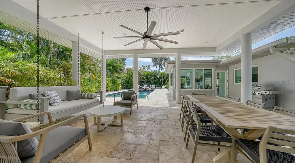 425 Mckinley Drive Sarasota FL 34236