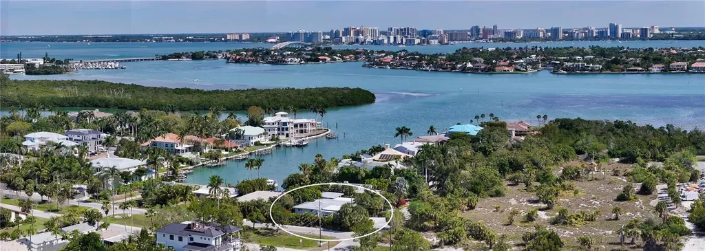 425 Mckinley Drive Sarasota FL 34236