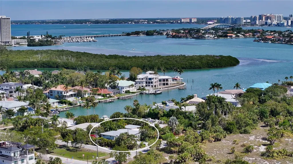 425 Mckinley Drive Sarasota FL 34236