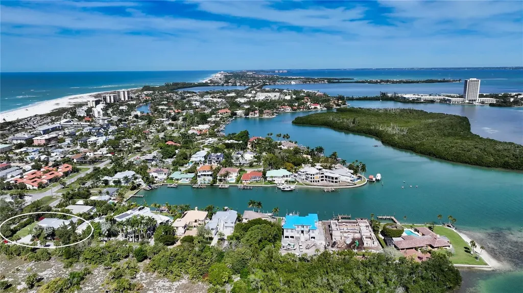 425 Mckinley Drive Sarasota FL 34236