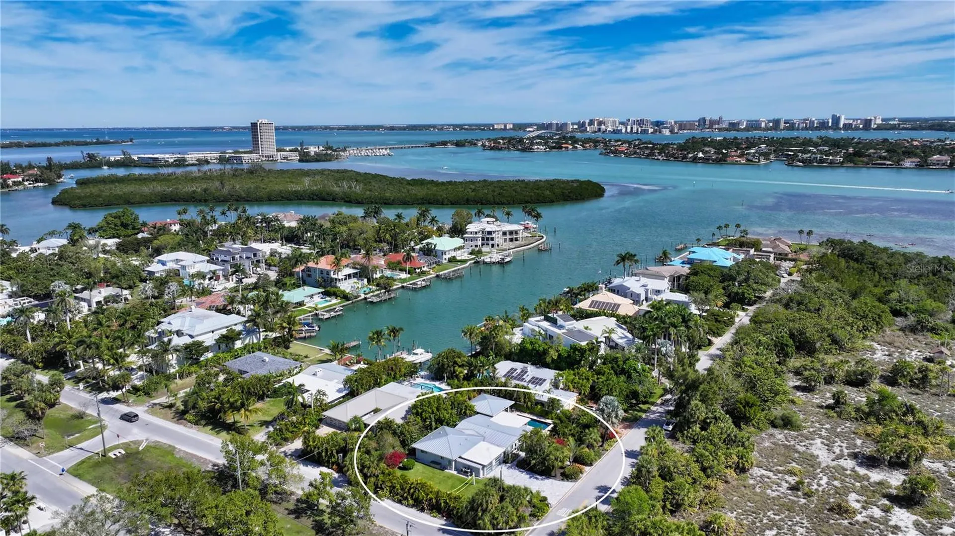 425 Mckinley Drive Sarasota FL 34236