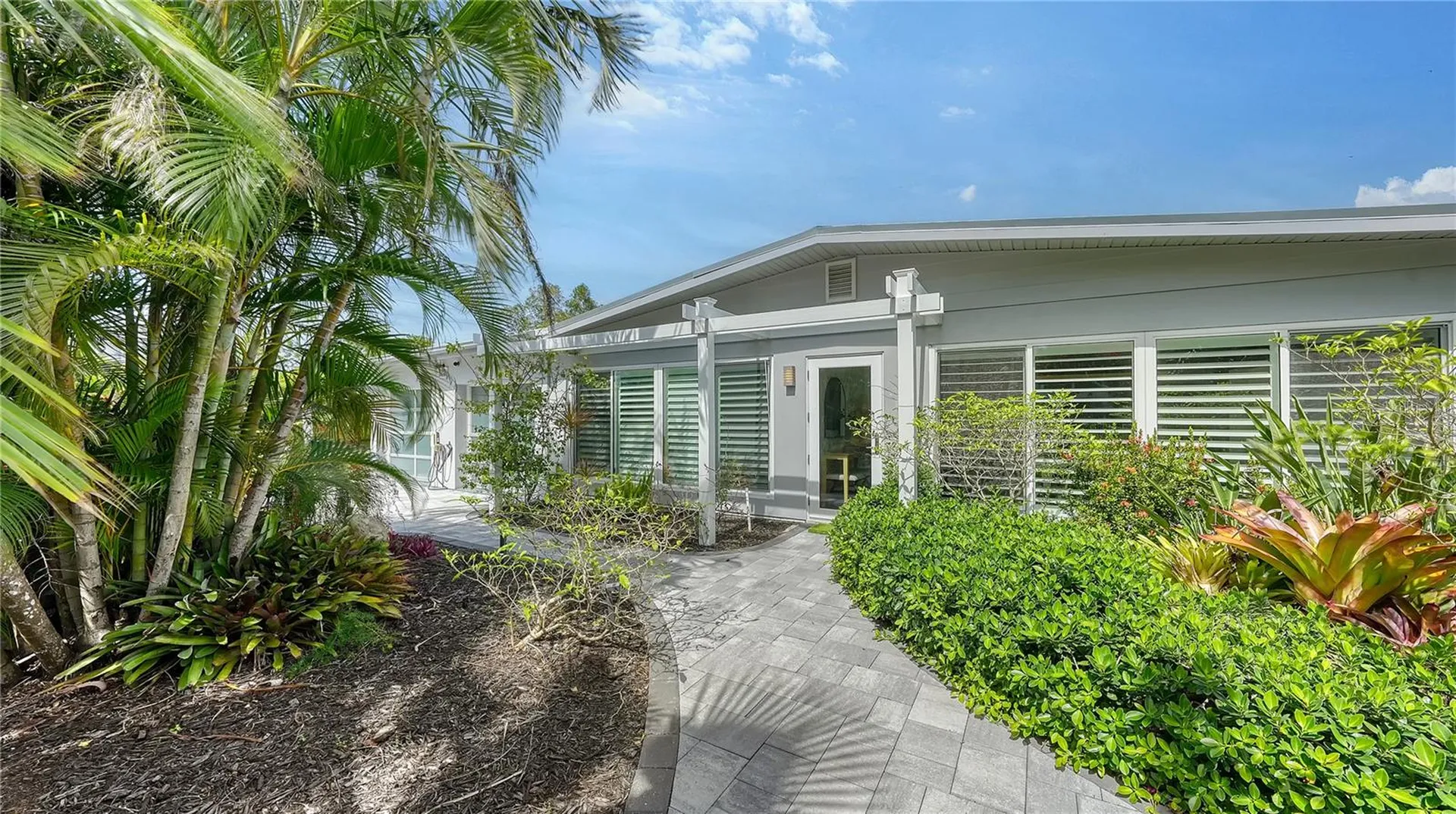 425 Mckinley Drive Sarasota FL 34236